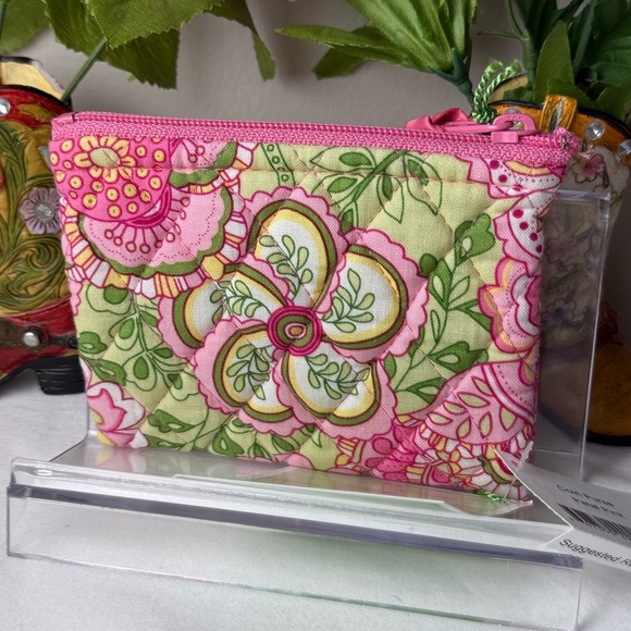 NWT Vera Bradley Petal Pink Coin Purse With Card Holder EUC Retired Pattern - Picture 4 of 8